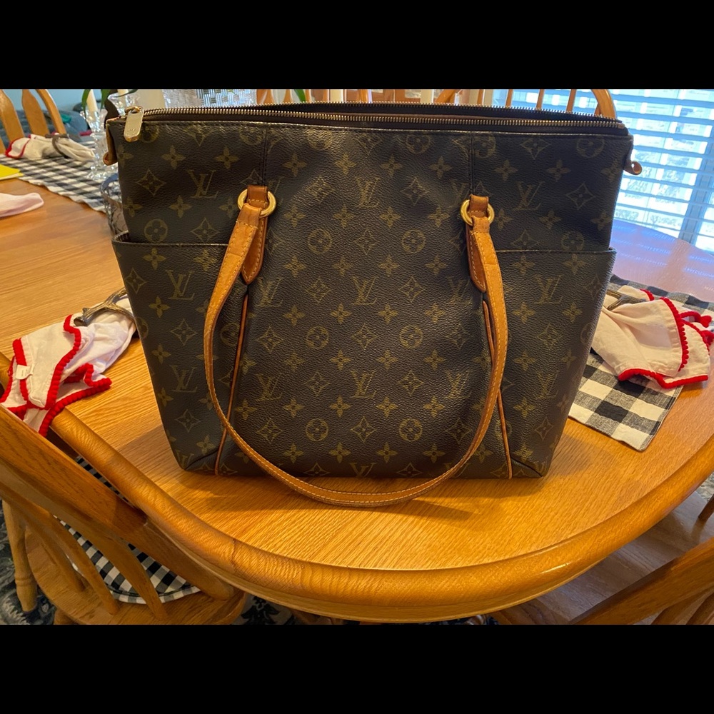 Louis Vuitton Totally MM